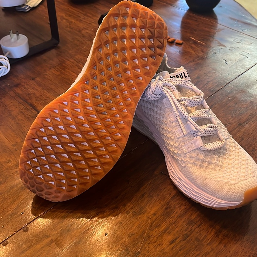 NO BULL Women’s Knit runner white athletic shoes